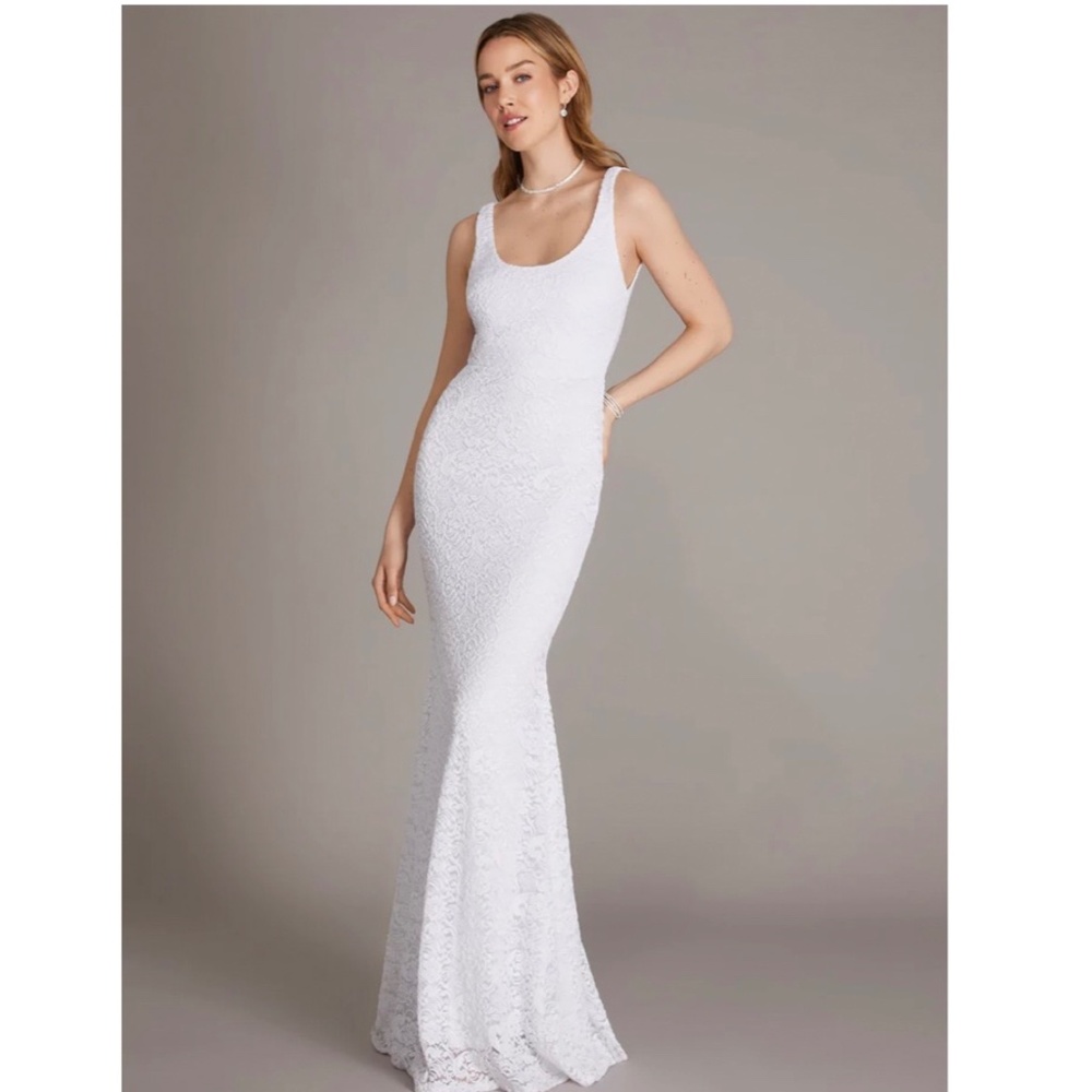 XS White Lace Dress Le Chateau